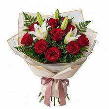 Букет цветов из:  Лилии и Розы в Кырене