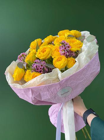 Букет Кустовые желтые розы в Кырене