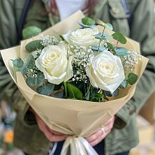 Букет Нежные грёзы в Кырене Букет цветов из: Розы в Кырене