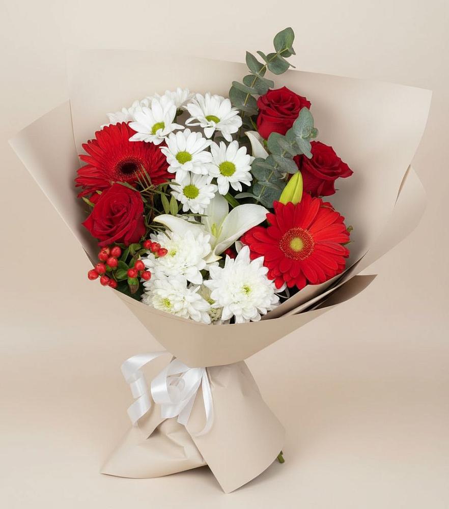 Букет цветов из: Розы, Хризантемы, Герберы и Лилии в Кырене
