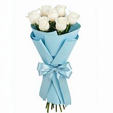 Букет 7 белых роз Проуд в Кырене